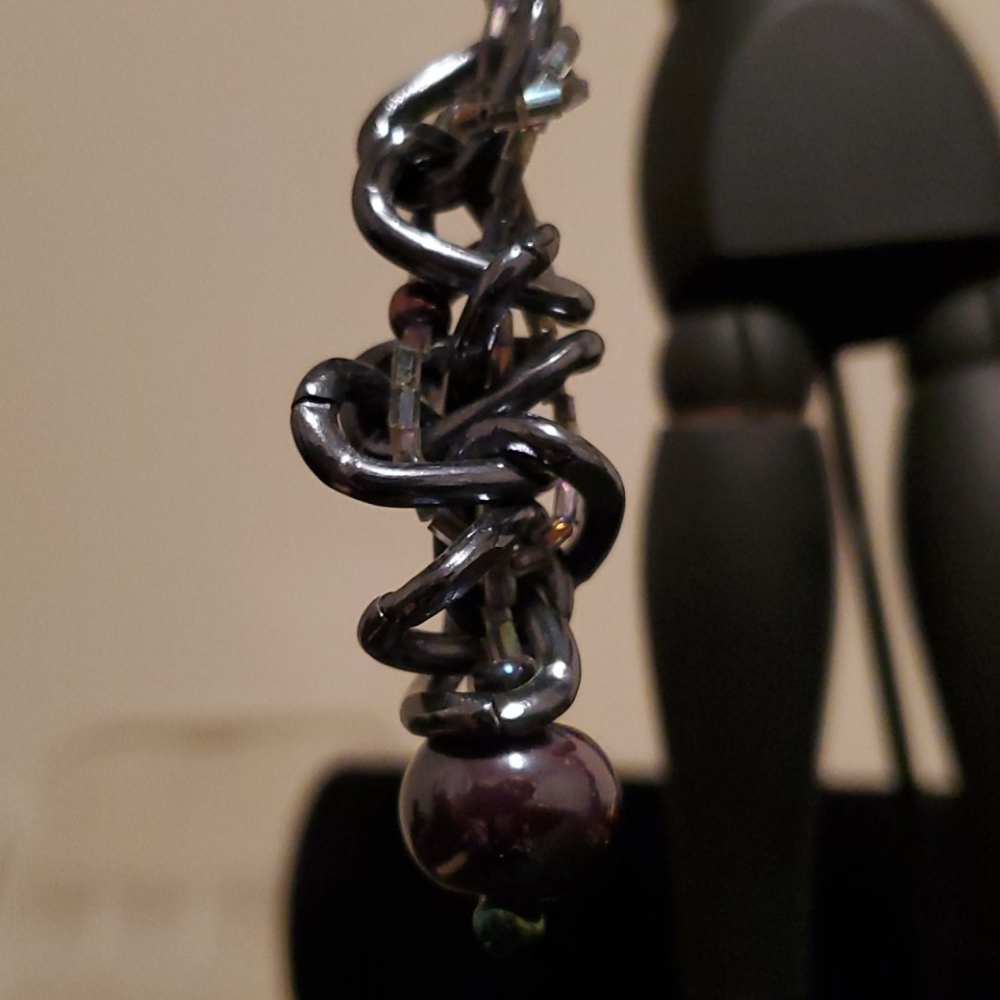 Jewelry - Picture 2 of 4